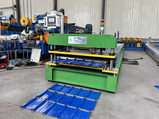 4Kw PLC Kontrollü Çatı Yaprağı Soğuk Rulo Formasyon Makinesi 18-20 İstasyonla
