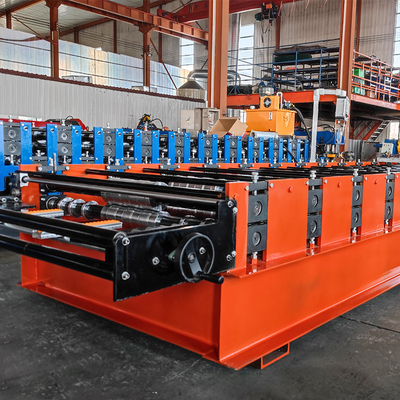 PLC Kontrollü Geniş Pazar Çatı Kaplama Rulo Şekillendirme Makinesi İçin En Yeni Tasarım