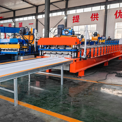Renkli Çelik Profil Yüksek Hızlı Kırbaç/R Panel Çatı Yaprakları Rulo Yapım Makinesi