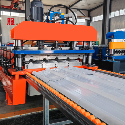 Renkli Çelik Profil Yüksek Hızlı Kırbaç/R Panel Çatı Yaprakları Rulo Yapım Makinesi