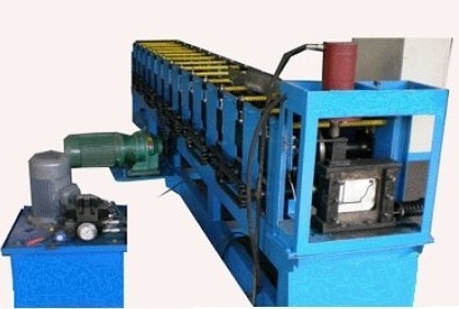 Plc Kontrollü Galvanizli Metal Yağmur Oluk Profili Soğuk Haddeleme Şekillendirme Makinesi