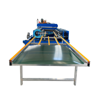 Otomatik Boyut Değiştirme PU Liner Çelik Profil Çatı Yaprak Rulo Formasyon Makinesi 0.3-0.8mm için