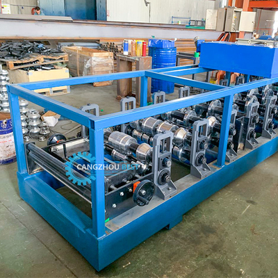 Hidrolik Kesilmiş Galvanizli Çelik Profili Taşınabilir Kr18 Durağan Dikiş Çatı Rulo Yapım Makinesi