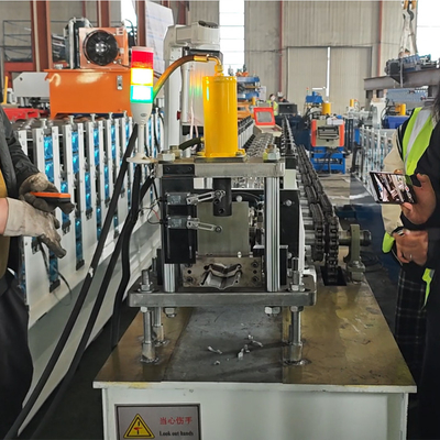 Hidrolik Kesme Silindir Kepenk Kapı Çelik Rulo Şekillendirme Makinesi PLC