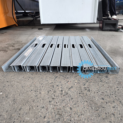 Çelik Profil İki Boyutlu Stud Roll Forming Makines With Hydraulic Punching