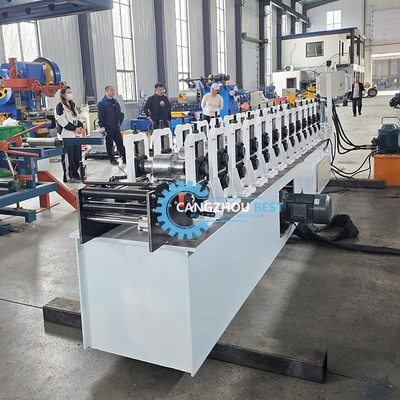 Çelik Profil İki Boyutlu Stud Roll Forming Makines With Hydraulic Punching