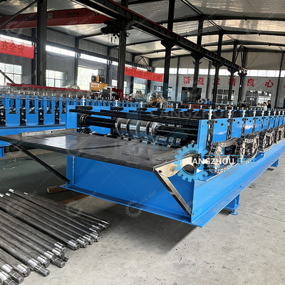 Servo Motorlu Çelik Profil Decking Rulo Şekillendirme Makinesi
