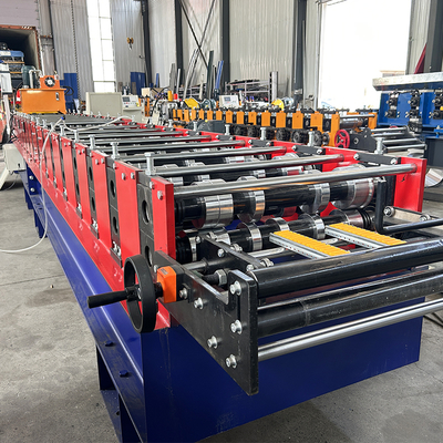 Renkli Çelik Kendinden Kilitli Metal Levha Haddeleme Rulo Şekillendirme Makinesi PLC Kontrolü