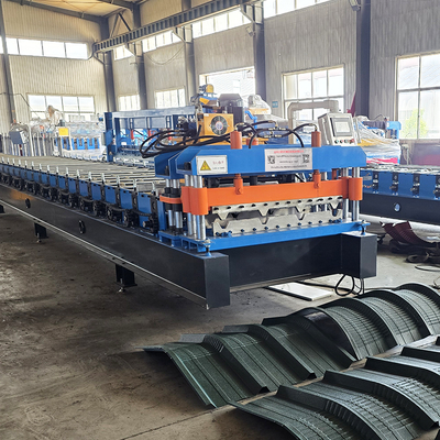 Satılık Hidrolik Kesme Tr4 Çatı Sacı Rulo Şekillendirme Makinesi, Kenetleme Birlikte