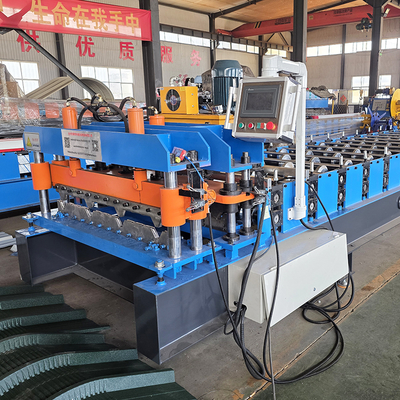 Satılık Hidrolik Kesme Tr4 Çatı Sacı Rulo Şekillendirme Makinesi, Kenetleme Birlikte