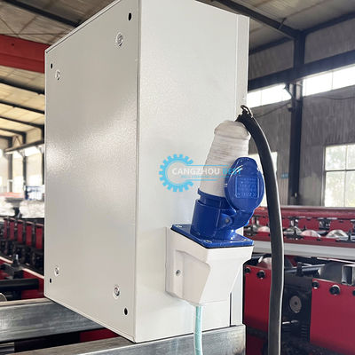 Amerika, tam otomatik ve yüksek verimli 400 mm Sırt Kapağı Rulo Şekillendirme Makinesi ile popülerdir