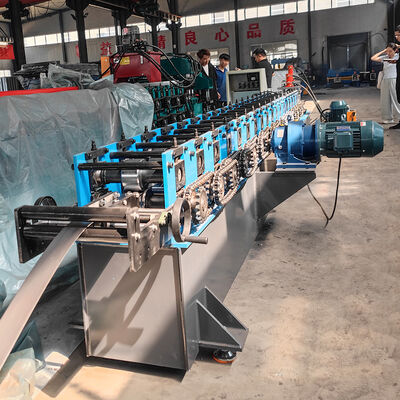 Servo motorlu kuru duvar ızgarası 3kw Stud ve Track Roll Forming Makinesi