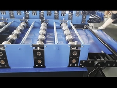 840 Çatı levhası makinesi